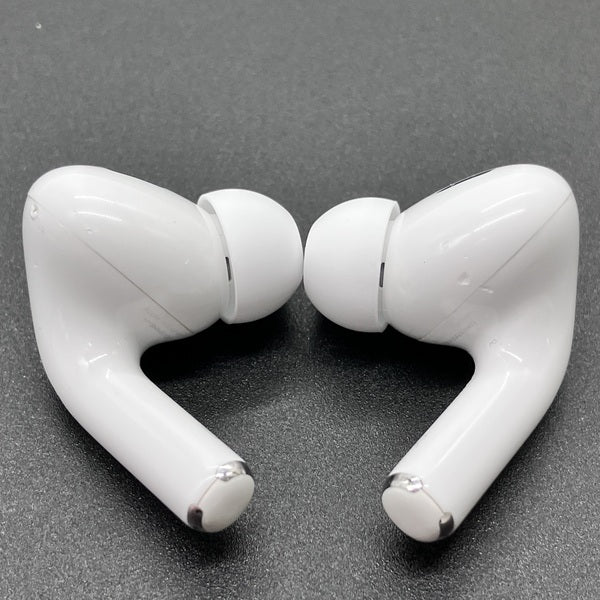 Apple 【中古】MagSafe充電ケース(USB-C)付きAirPods Pro(第2世代