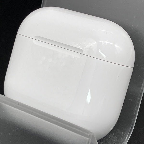 Apple 【中古】AirPods 4 MXP93J/A（アクティブノイズキャンセリング
