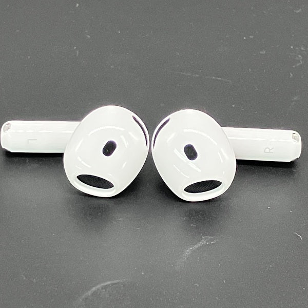 Apple 【中古】AirPods 4 MXP93J/A（アクティブノイズキャンセリング