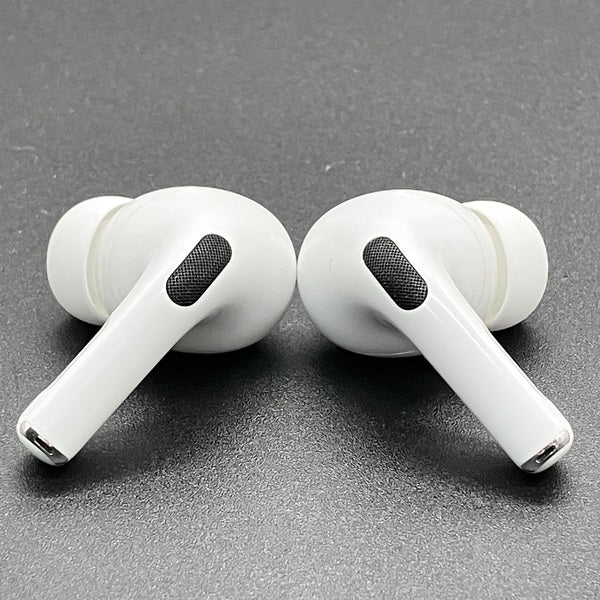 Apple 【中古】MagSafe充電ケース(USB-C)付きAirPods Pro(第2世代