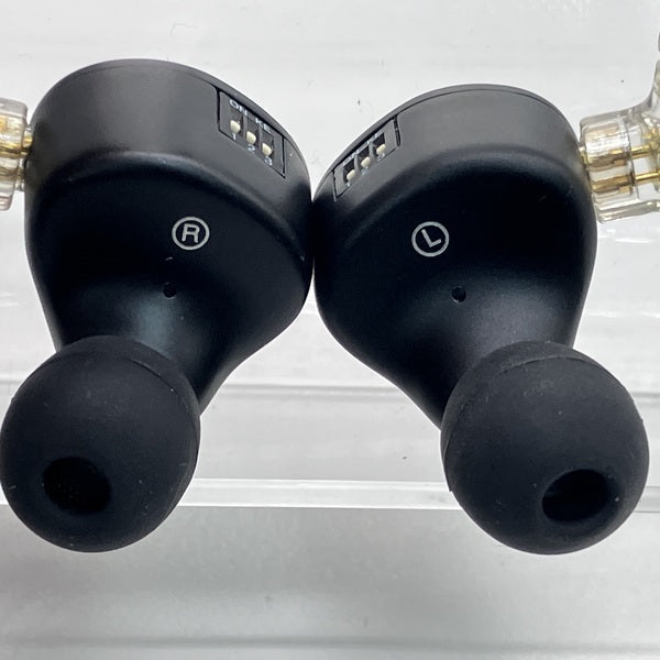 TRN 【中古】BAX Pro【秋葉原】 – e☆イヤホン
