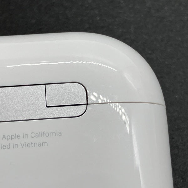 Apple 【中古】AirPods 4 MXP93J/A（アクティブノイズキャンセリング