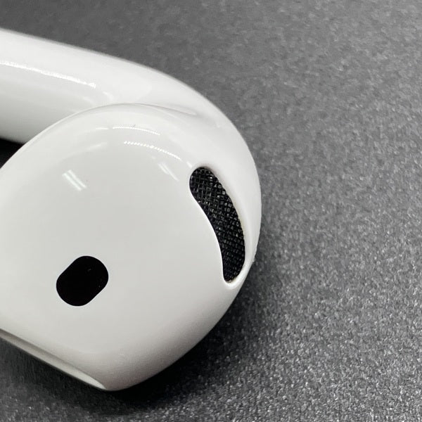 Apple 【中古】AirPods 4 MXP93J/A（アクティブノイズキャンセリング