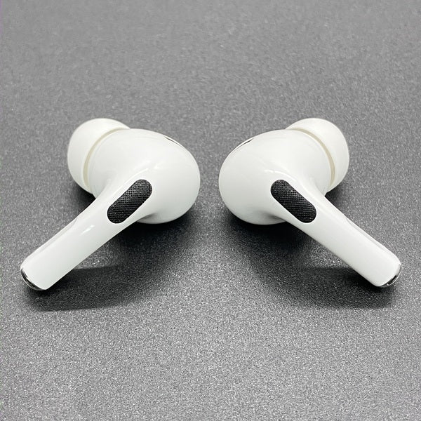 Apple 【中古】MagSafe充電ケース(USB-C)付きAirPods Pro(第2世代
