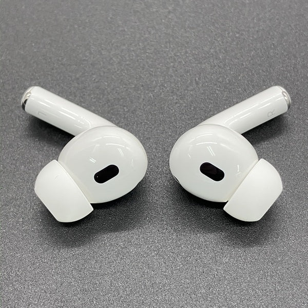 Apple 【中古】MagSafe充電ケース(USB-C)付きAirPods Pro(第2世代