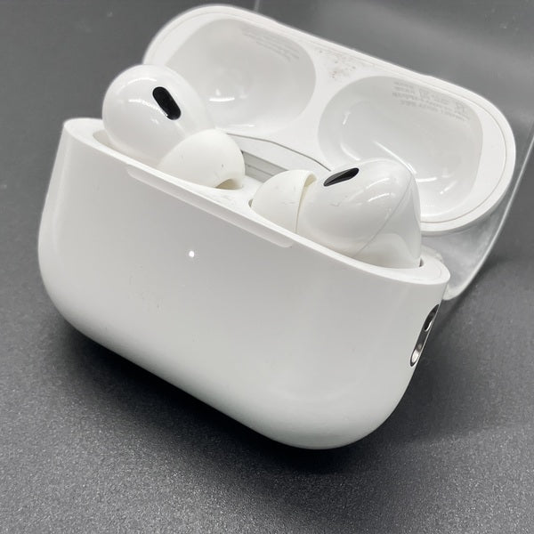 【中古】AirPods Pro (第2世代) MQD83J/A海外モデル【日本橋】