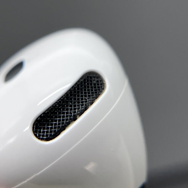 【中古】AirPods 4 MXP93J/A Apple 【中古】AirPods 4 MXP93J/A（アクティブノイズキャンセリング