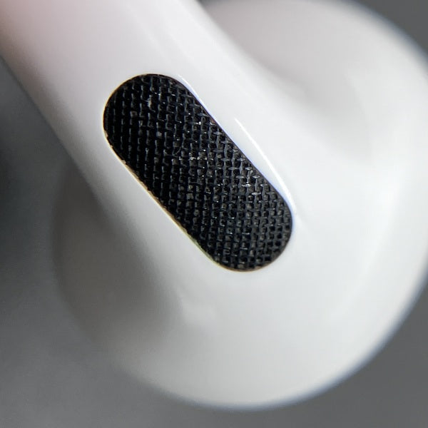 Apple 【中古】AirPods 4 MXP93J/A（アクティブノイズキャンセリング