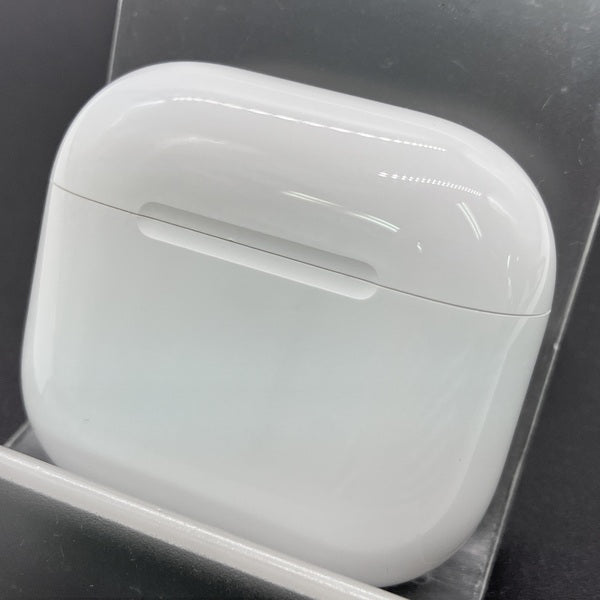 Apple 【中古】AirPods 4 MXP93J/A（アクティブノイズキャンセリング
