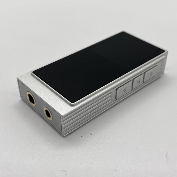 【中古】UA6 Silver【秋葉原】
