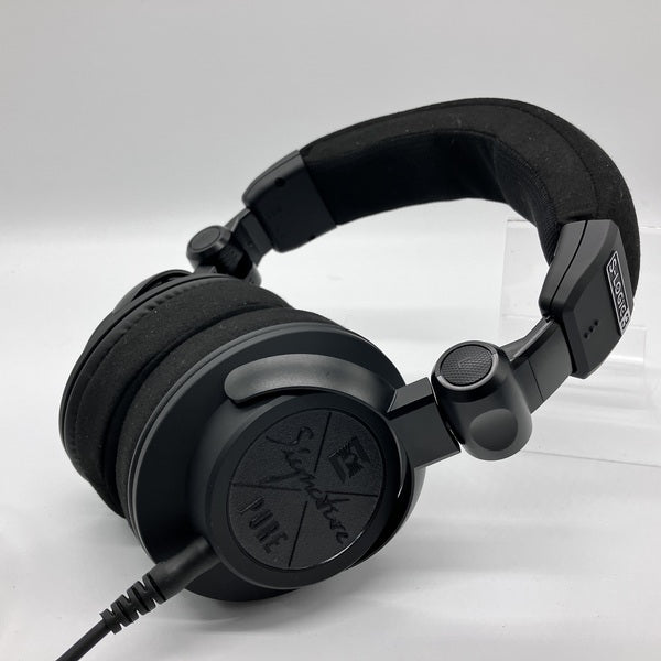 【中古】Signature PURE BLACK 【ULT-SIG-PURE-BLK】【秋葉原】