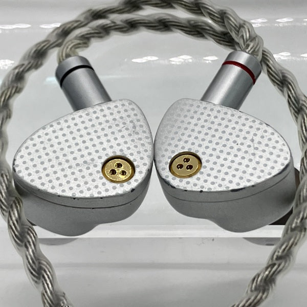 【中古】Aria 2【日本橋】