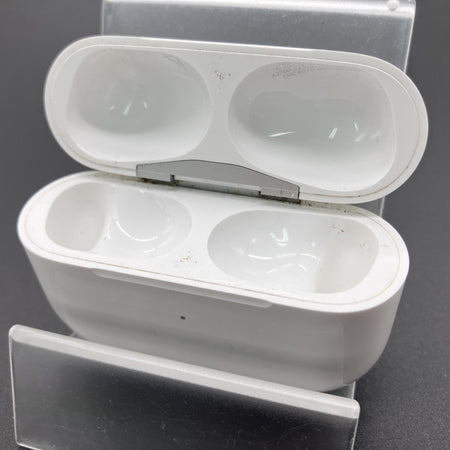Apple 【中古】AirPods Pro (第2世代) 充電ケース (Lightning)（海外