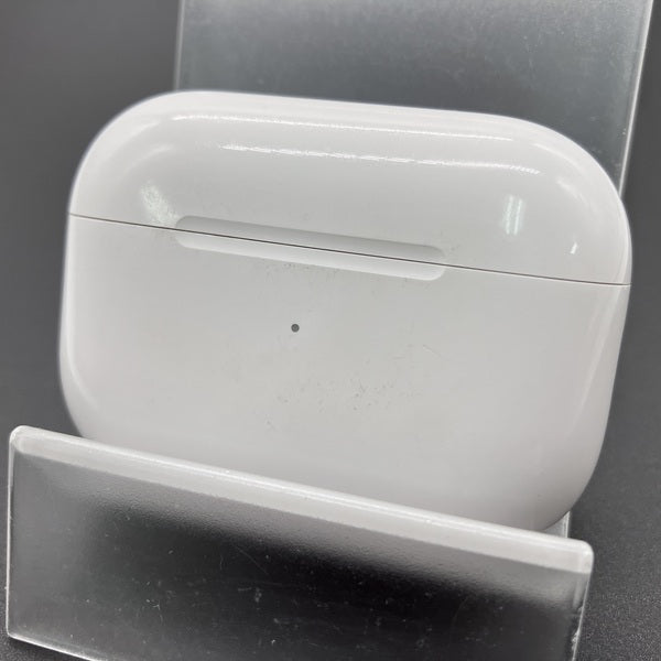 Apple 【中古】AirPods Pro (第2世代) 充電ケース (Lightning)（海外