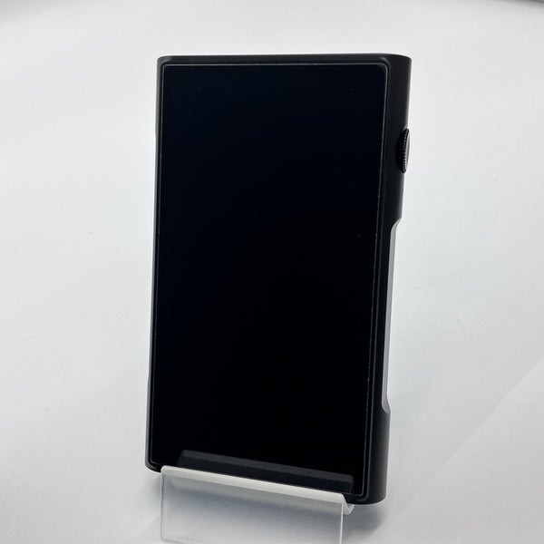 【中古】M6 Ultra Black【日本橋】