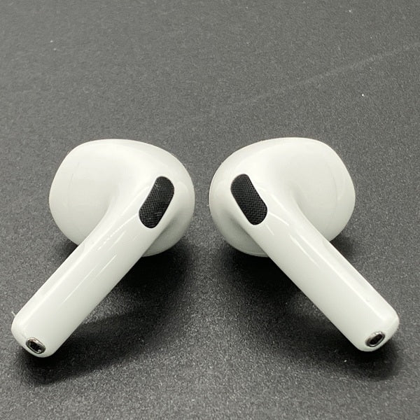 Apple 【中古】AirPods 4 MXP63J/A【秋葉原】 – e☆イヤホン