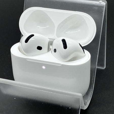 Apple 【中古】AirPods 4 MXP93J/A（アクティブノイズキャンセリング