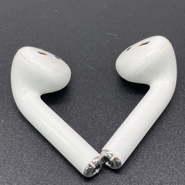Apple 【中古】AirPods with Wireless Charging Case MRXJ2J-A【名古屋