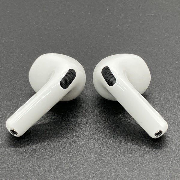 Apple 【中古】AirPods 4 MXP93J/A（アクティブノイズキャンセリング