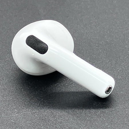 Apple 【中古】AirPods 4 (R側)(アクティブノイズキャンセリング搭載 Apple 【中古】AirPods 4 (R側)(アクティブノイズキャンセリング搭載