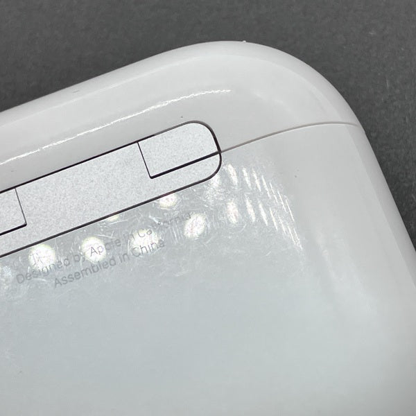 Apple 【中古】AirPods 4 （ANC）ワイヤレス充電ケース【名古屋】 – e