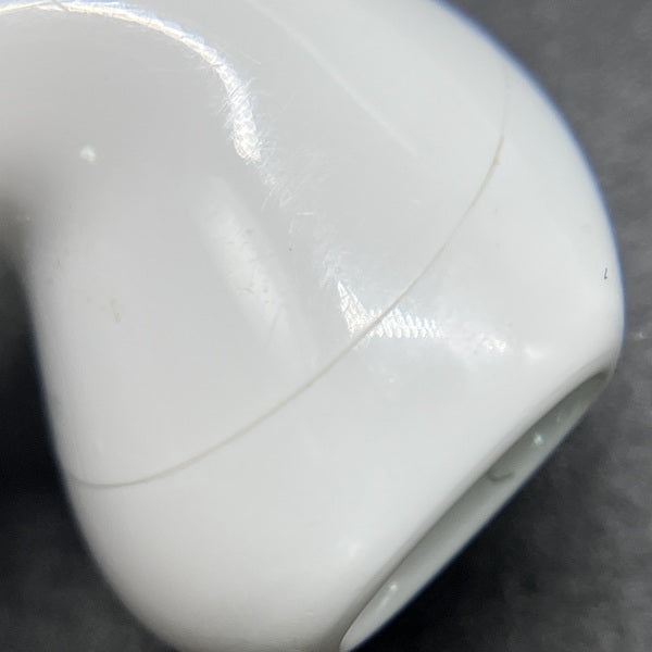 Apple 【中古】AirPods 4（R側）（アクティブノイズキャンセリング搭載