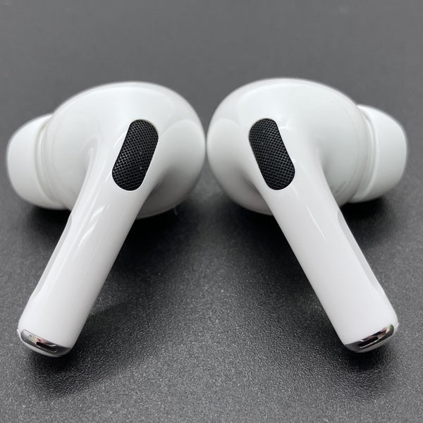 Apple 【中古】MagSafe充電ケース(USB-C)付きAirPods Pro(第2世代