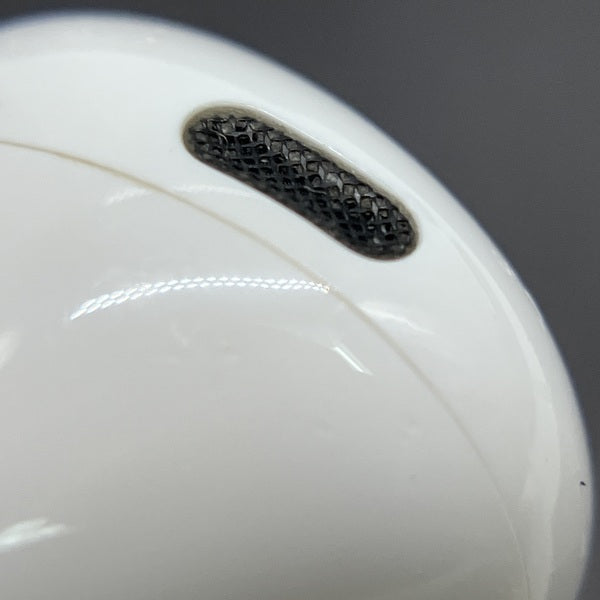 Apple 【中古】AirPods Pro (L側) (第2世代) (USB-C)【日本橋】 – e