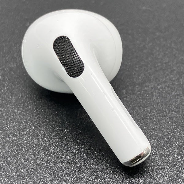 【中古】AirPods Pro (R側) (第2世代)(Lightning)【日本橋】