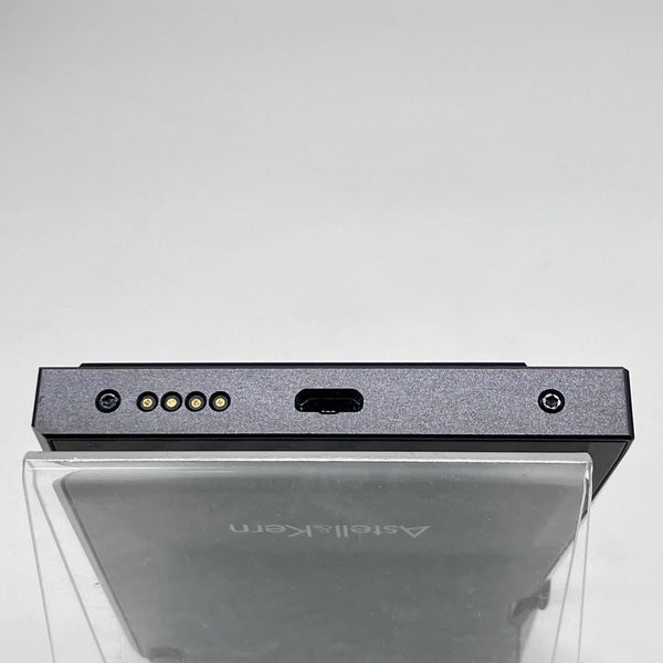 Astell&Kern 【中古】AK380 256GB ブラック【AK380-256GB-BLK