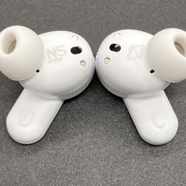 AKG 【中古】N5 Hybrid ホワイト【AKGN5HYBRIDWHT】【秋葉原】 – e