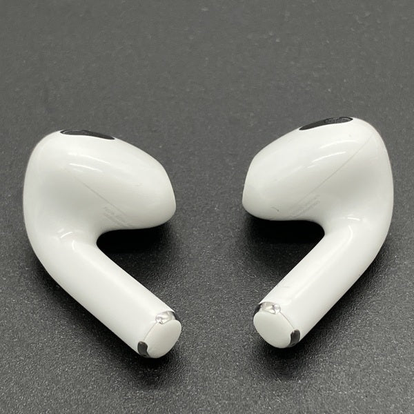 Apple 【中古】Airpods MME73J/A 3rd Generation【秋葉原】 – e☆イヤホン