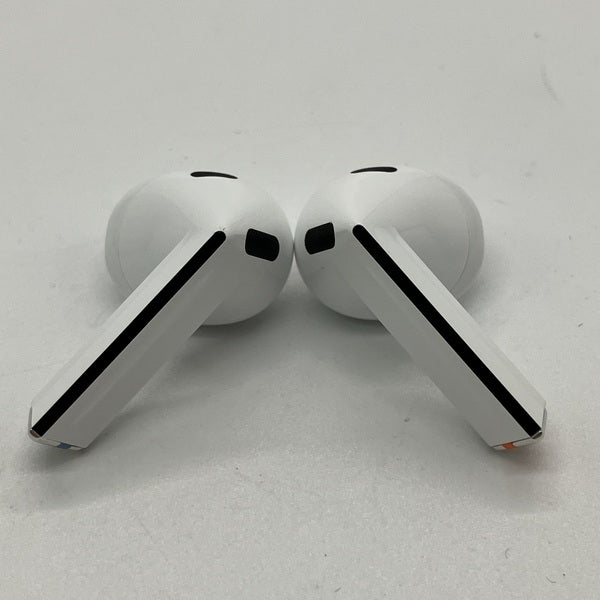Galaxy 【中古】Galaxy Buds3 ホワイト 【SM-R530NZWAXJP】【秋葉原