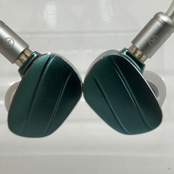 【中古】Cloud シアン（4.4mm）【秋葉原】