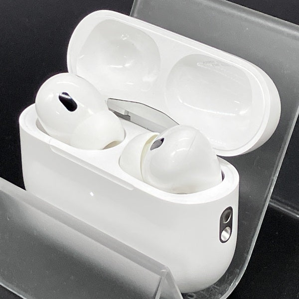 【中古】MagSafe充電ケース(USB-C)付きAirPods Pro(第2世代) MTJV3JA【日本橋】