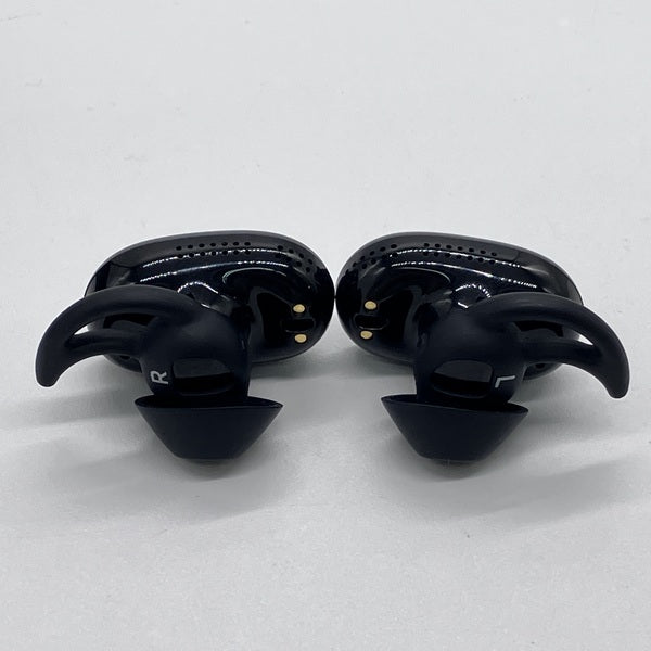 美品中古 Bose QuiteCimfirt Earbuds 欠品無し Bose 【中古】QuietComfort Earbuds ブラック (QC Earbuds)【秋葉原