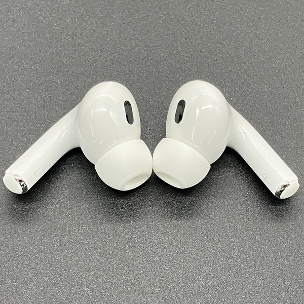 Apple 【中古】MagSafe充電ケース(USB-C)付きAirPods Pro(第2世代