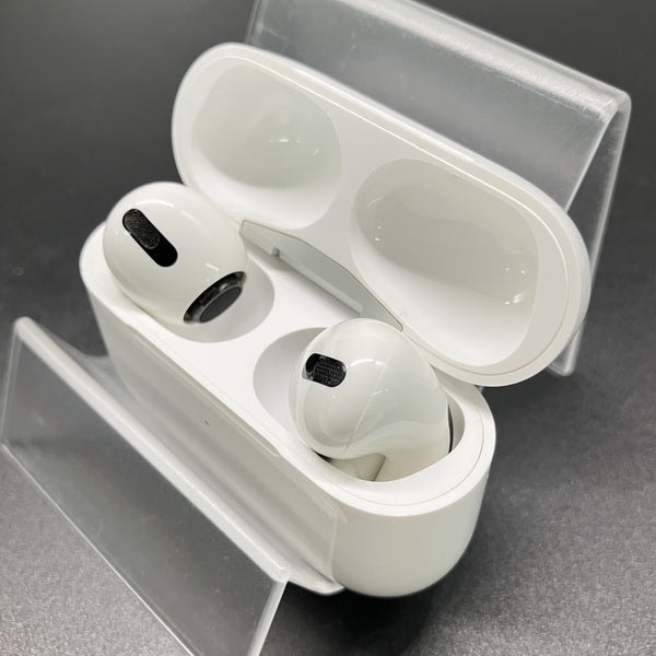 【中古】AirPods Pro MWP22J/A【秋葉原】
