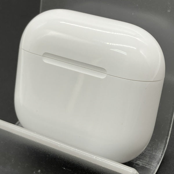 Apple 【中古】AirPods 4 MXP63J/A【秋葉原】 – e☆イヤホン