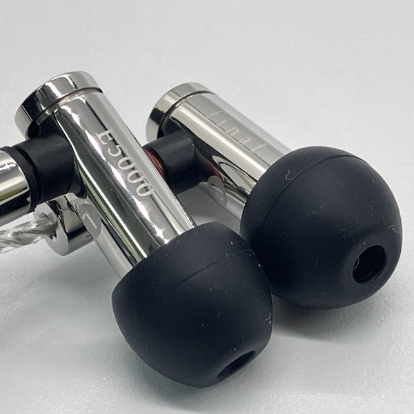 final 【中古】E5000【秋葉原】 – e☆イヤホン