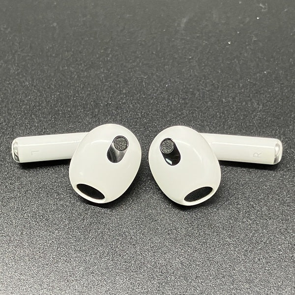 Apple 【中古】Airpods MME73J/A 3rd Generation【秋葉原】 – e☆イヤホン
