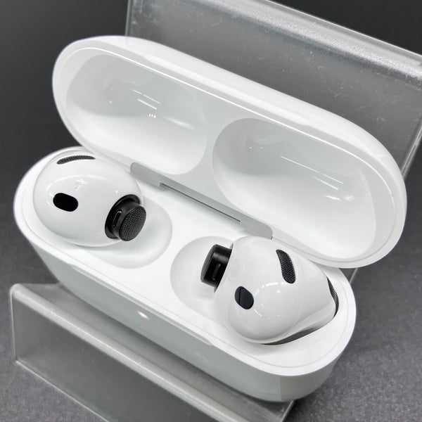 【中古】AirPods Pro 3 MFHP4J/A【秋葉原】