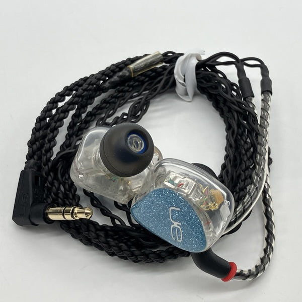 Ultimate Ears 【中古】UE5Pro Universal fit ～Holiday Edition
