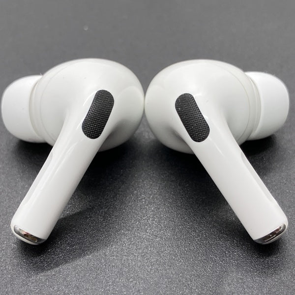 Apple 【中古】Apple AirPods Pro MLWK3J/A (2021/Magsafe)【秋葉原
