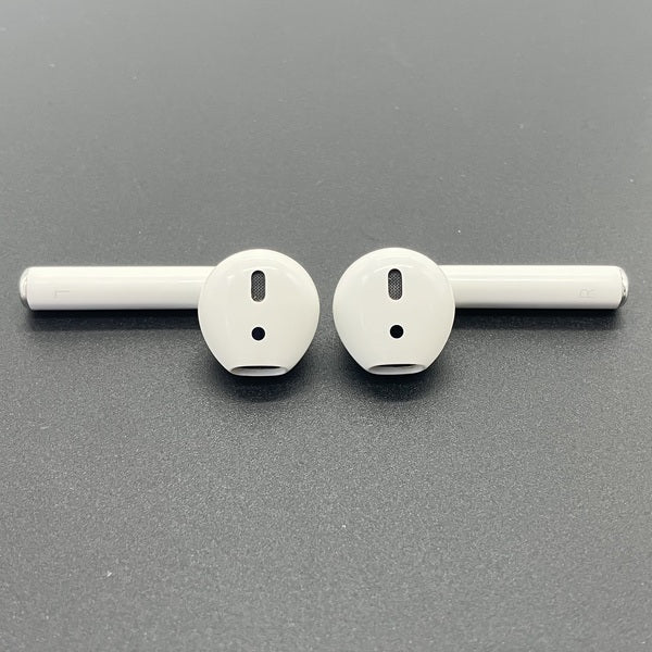 Apple 【中古】AirPods with Charging Case MV7N2J/A【名古屋】 – e