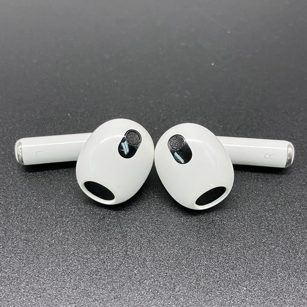 Apple 【中古】Airpods MME73J/A 3rd Generation【秋葉原】 – e☆イヤホン