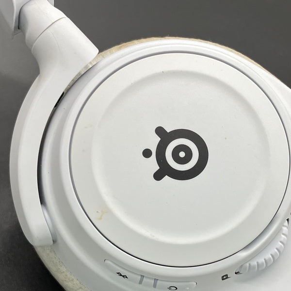 SteelSeries 【中古】Arctis Nova 7P Wireless White 【61561J