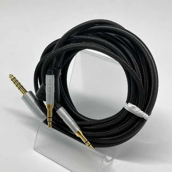 【中古】okcsc TC3.5 ヘッドホンケーブル 4.4mmバランス(5極)⇔3.5mmプラグ(3極)x2【秋葉原】