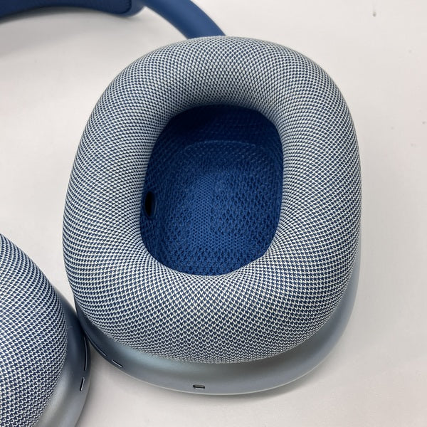 Apple 【中古】AirPods Max MGYL3J/A ワイヤレスヘッドホン スカイ