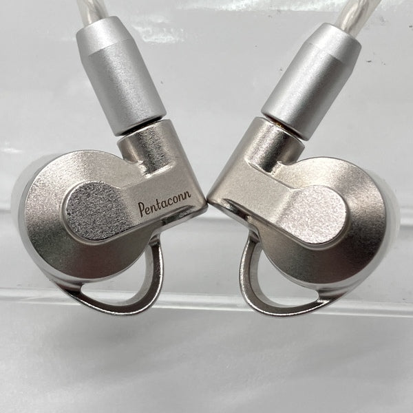 【中古】Scyne α01【PE-Sa01PC】【秋葉原】